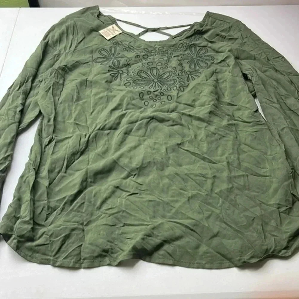 Fade Glory ladies blouses S - Picture 16 of 16